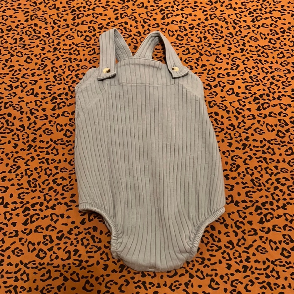 Kate Quinn 3-6 Button Bubble